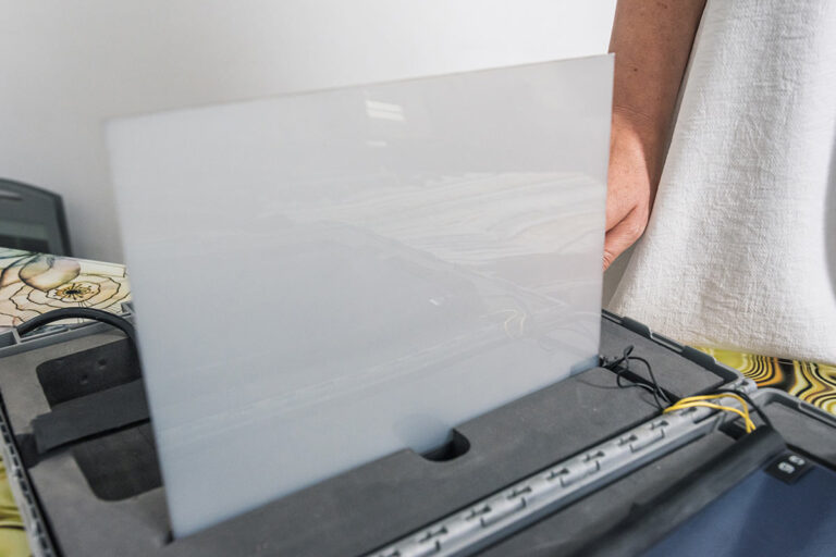 TGP Smart Glass - TGP Servicii Sticla Inteligenta